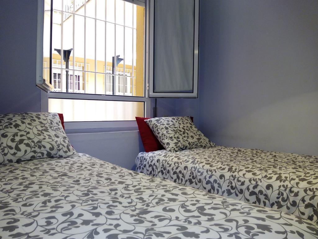 Apartamento Medina Center Apartment Севиля Екстериор снимка