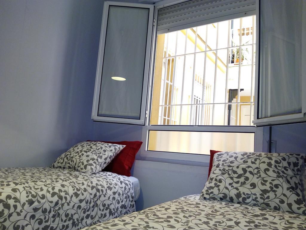 Apartamento Medina Center Apartment Севиля Екстериор снимка